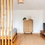 Hybrid Work-play Retreat - 2br, 1b Kreuzberg Βερολίνο