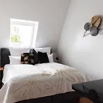 Hybrid Work-play Retreat - 2br, 1b Kreuzberg *