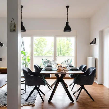 Hybrid Work-play Retreat - 2br, 1b Kreuzberg Apartament *