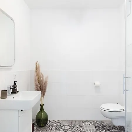 Hybrid Work-play Retreat - 2br, 1b Kreuzberg Apartamento *