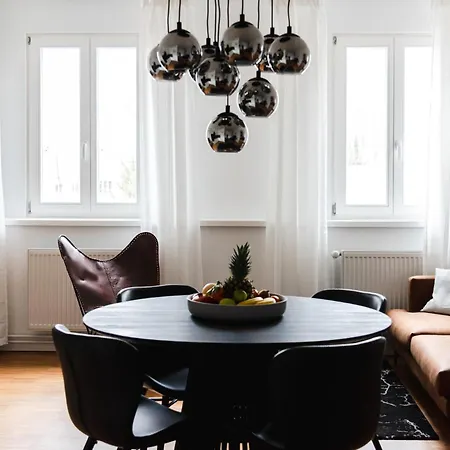 Hybrid Work-play Retreat - 2br, 1b Kreuzberg 公寓 *