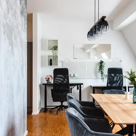 Hybrid Work-play Retreat - 2br, 1b Kreuzberg *