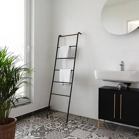 Hybrid Work-play Retreat - 2br, 1b Kreuzberg Apartamento Berlim