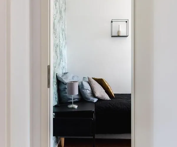 Hybrid Work-play Retreat - 2br, 1b Kreuzberg Appartement