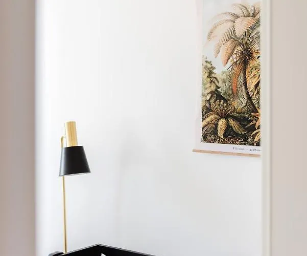 Hybrid Work-play Retreat - 2br, 1b Kreuzberg Berlijn