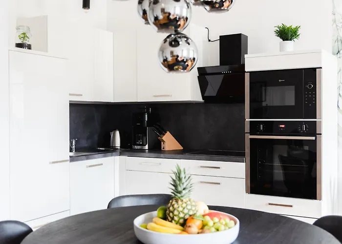 Apartamento Hybrid Work-play Retreat - 2br, 1b Kreuzberg Berlín