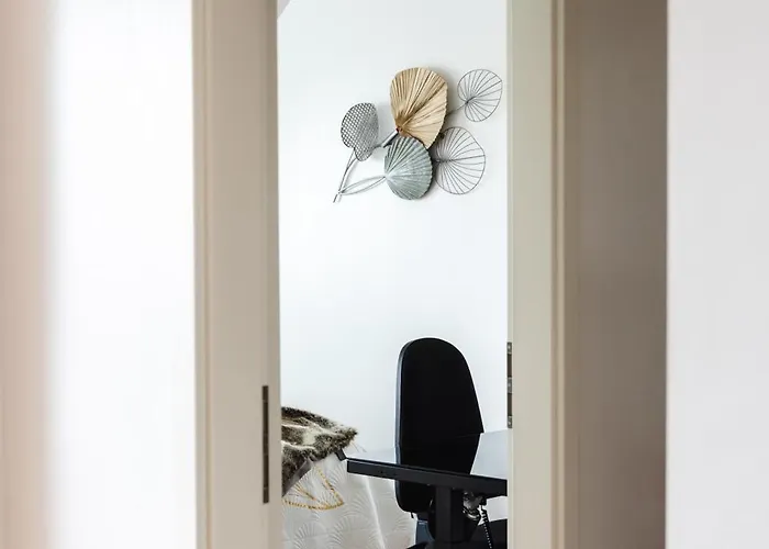 Hybrid Work-play Retreat - 2br, 1b Kreuzberg Berlijn