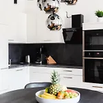 Apartamento Hybrid Work-play Retreat - 2br, 1b Kreuzberg Berlim
