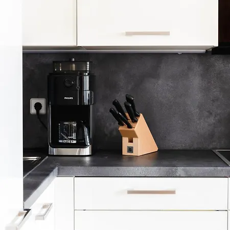 아파트 Hybrid Work-play Retreat - 2br, 1b Kreuzberg *