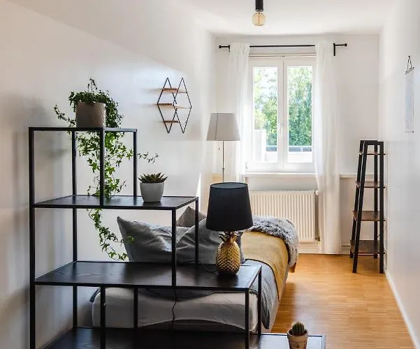 דירה Hybrid Work-play Retreat - 2br, 1b Kreuzberg ברלין